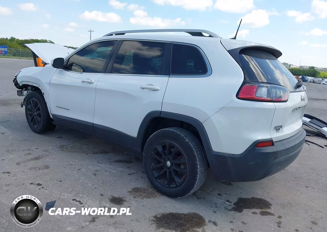 2019 Jeep Cherokee Latitude Fwd VIN:1C4PJLCB7KD340669 - 3