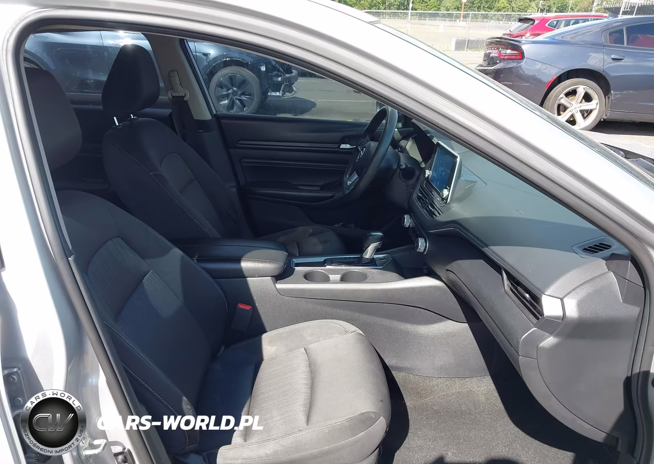 2019 Nissan Altima 2.5 S VIN:1N4BL4BV3KC146268 - 5