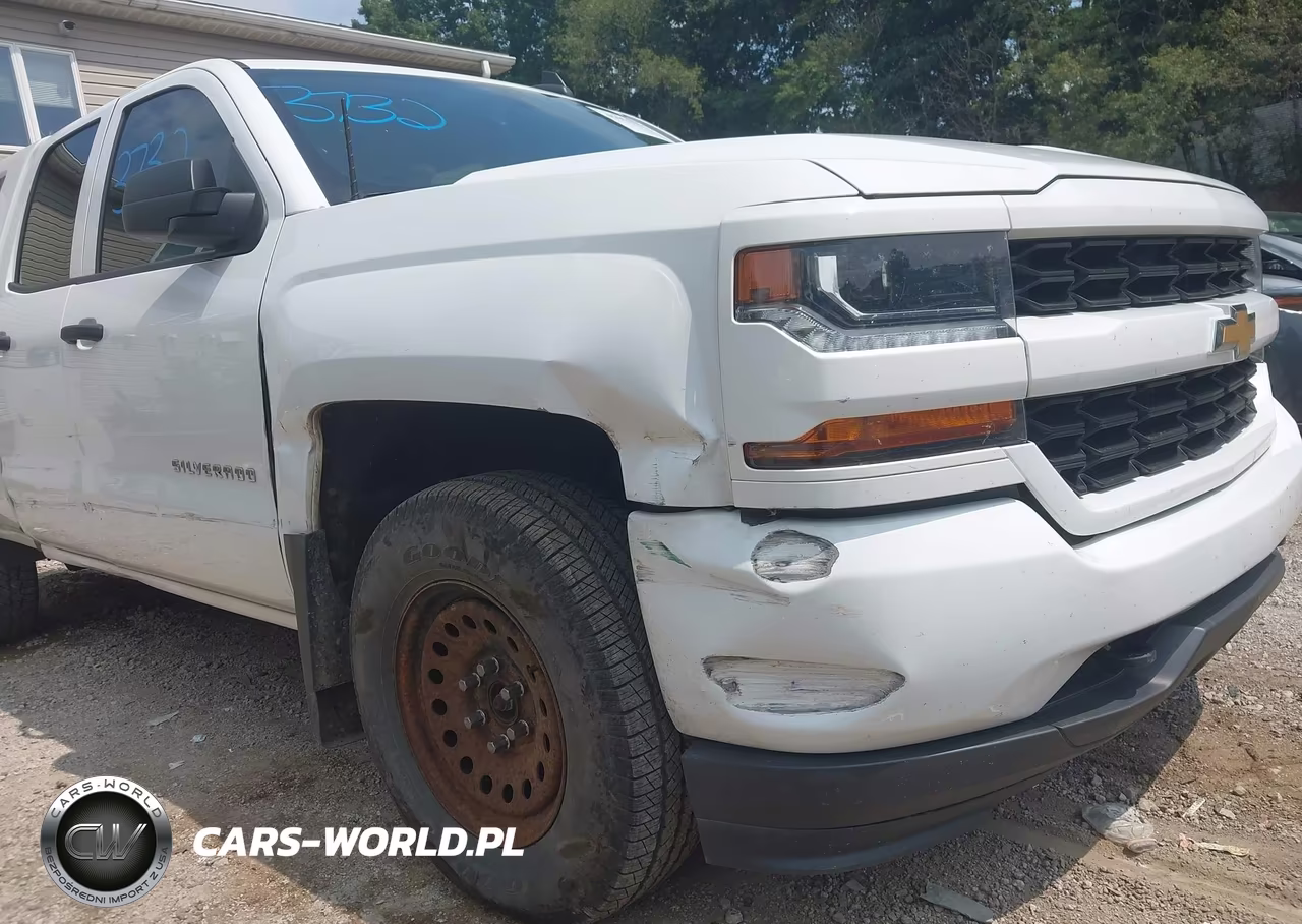 2018 Chevrolet Silverado 1500 Custom VIN:1GCVKPEC6JZ280404 - 6