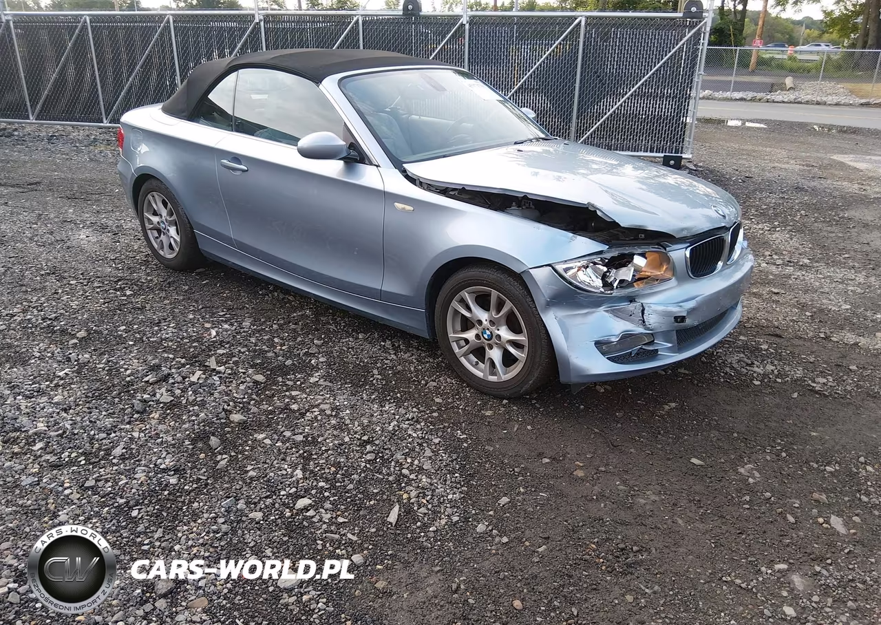 2009 BMW 128I