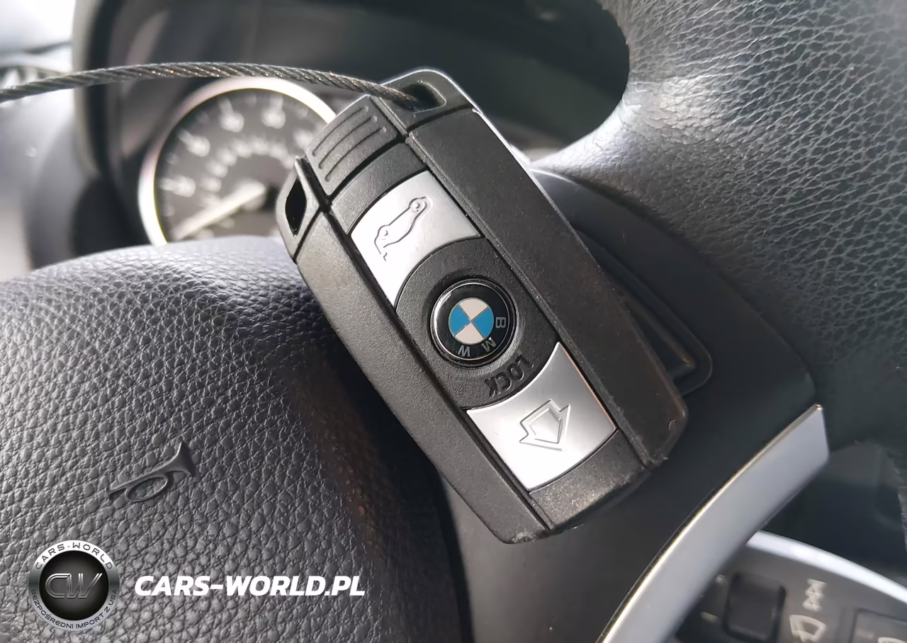 2009 BMW 128I VIN:WBAUN13549VH81511 - 11