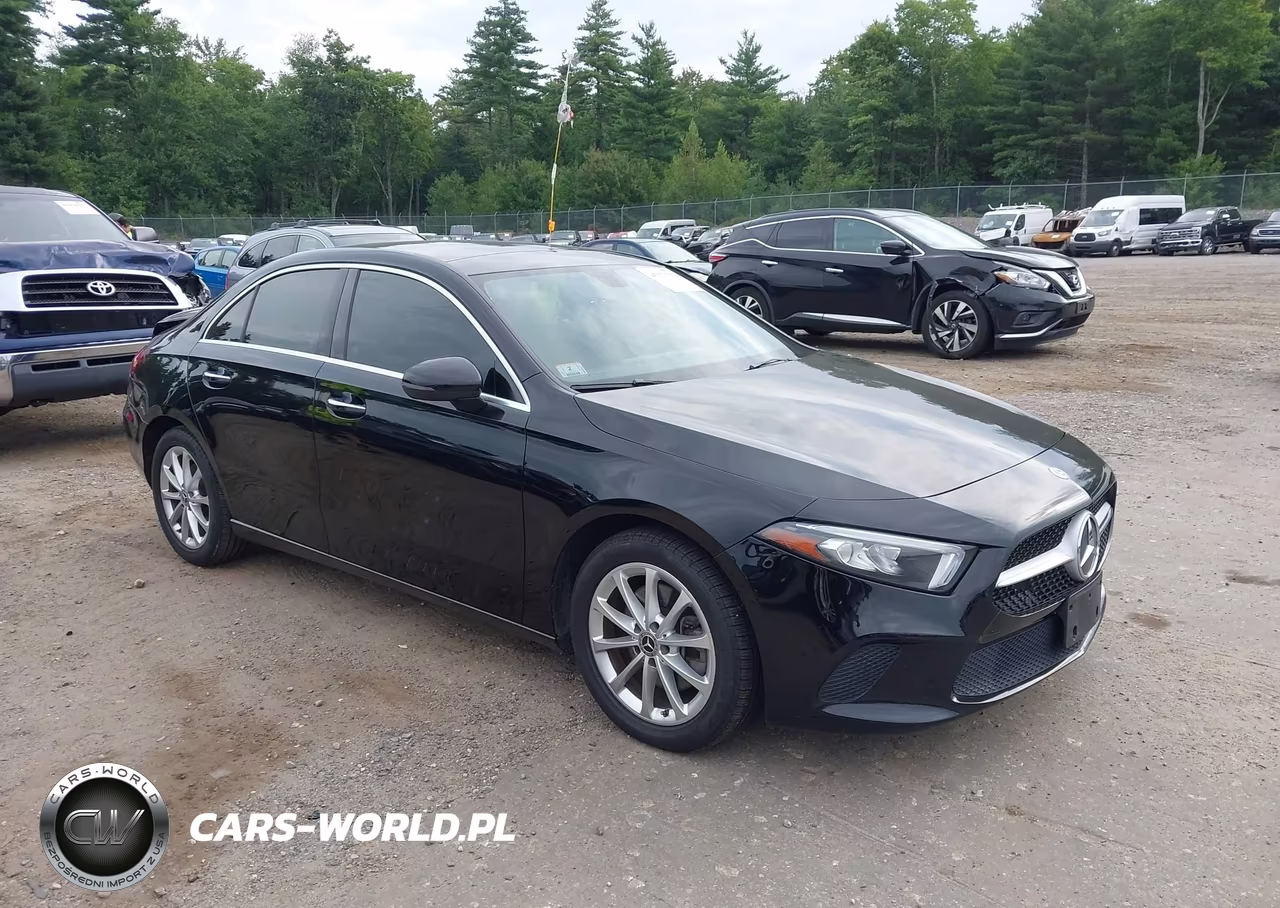 2020 Mercedes-Benz A 220 4Matic VIN:WDD3G4FB0LW037999 - 1