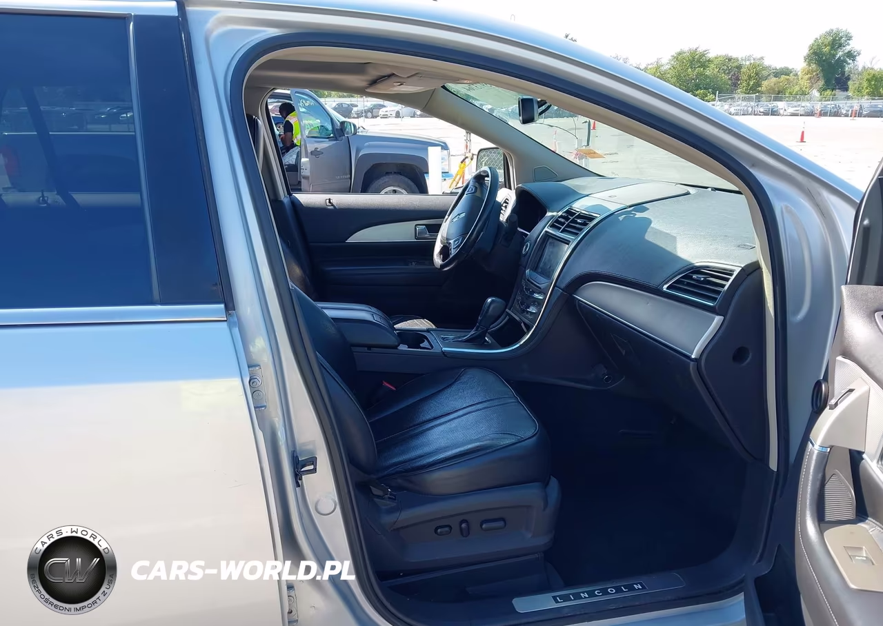 2011 Lincoln Mkx VIN:2LMDJ8JK5BBJ01937 - 5