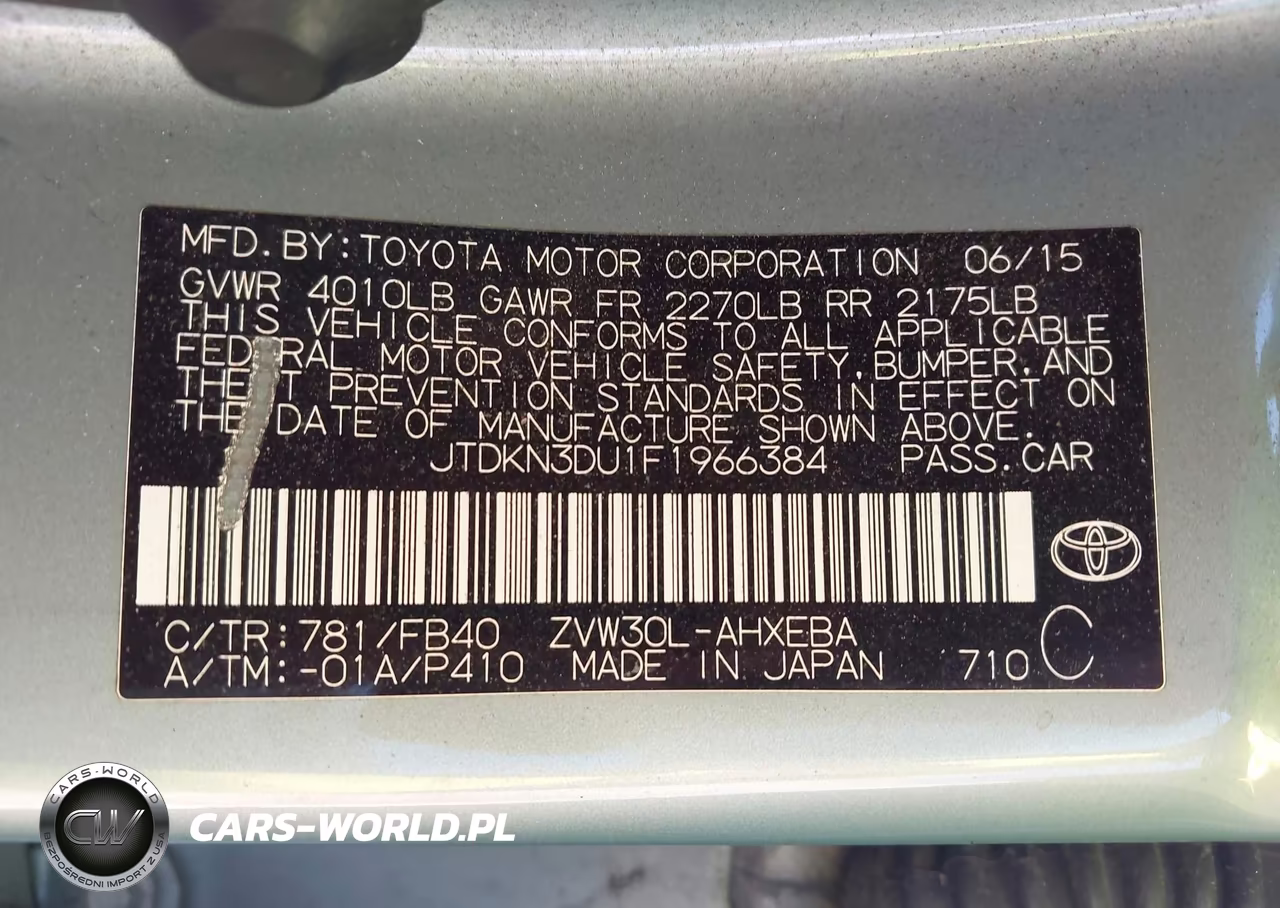 2015 Toyota Prius Two VIN:JTDKN3DU1F1966384 - 9