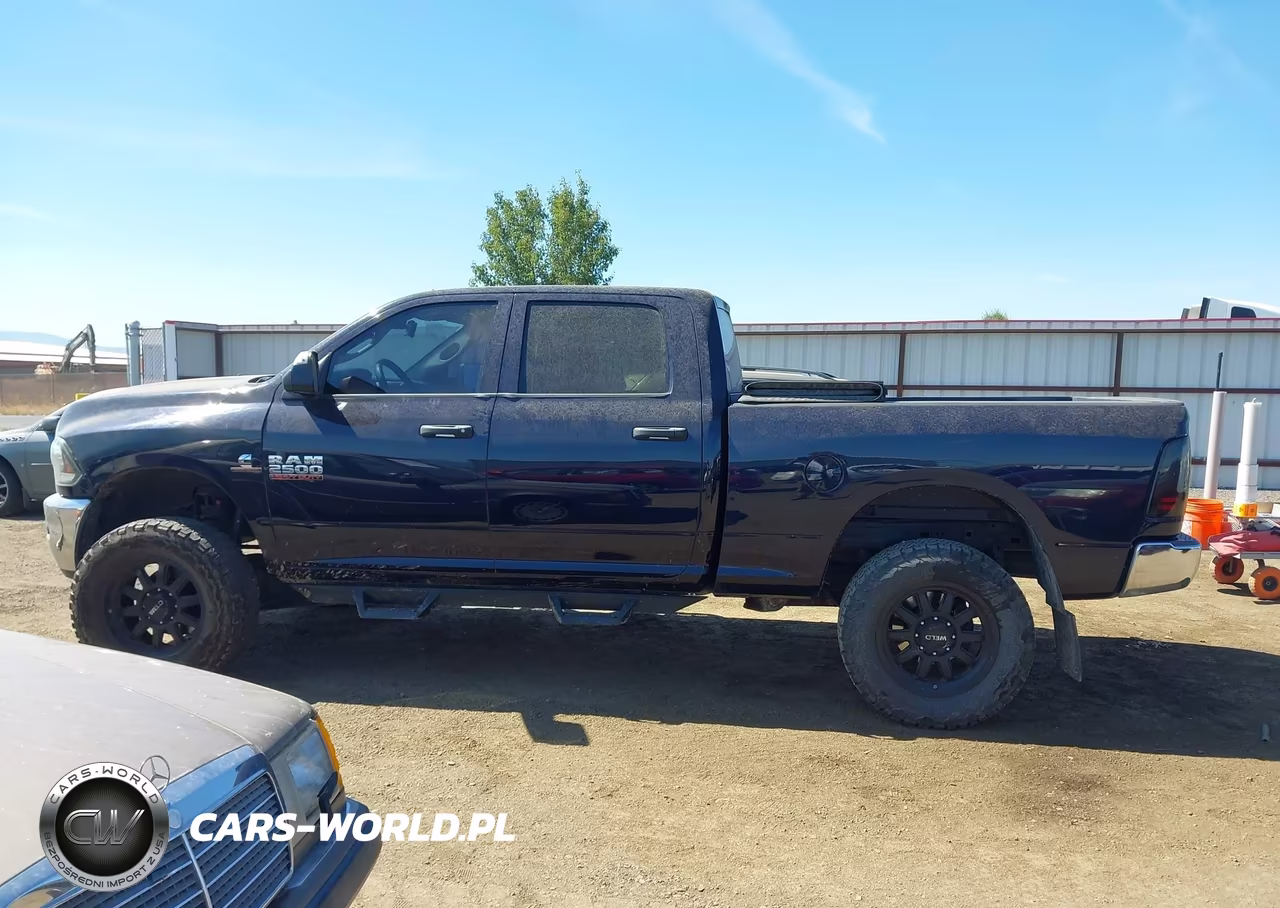 2016 Ram 2500 Tradesman VIN:3C6UR5CL1GG247714 - 14