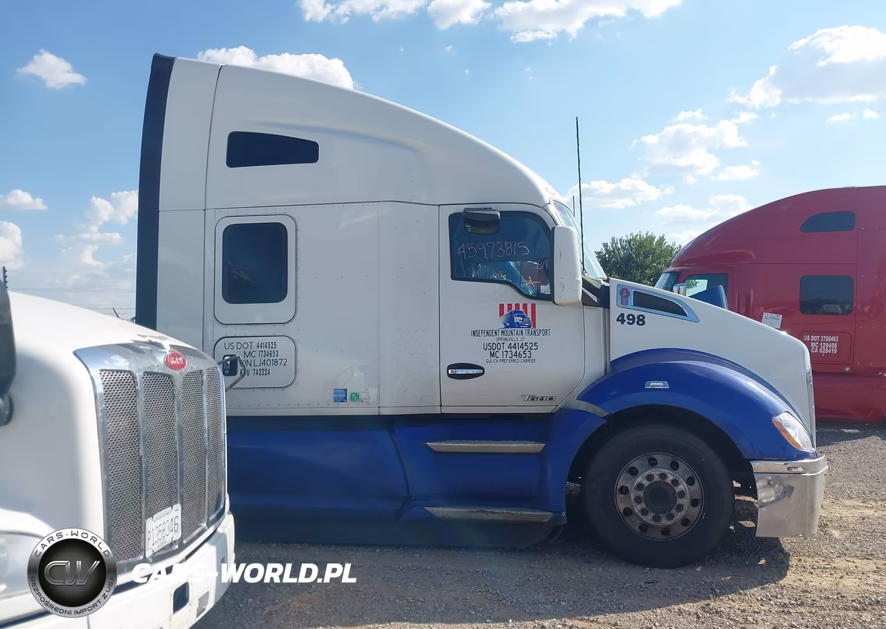 2020 Kenworth T680 VIN:1XKYDP9X7LJ401872 - 15