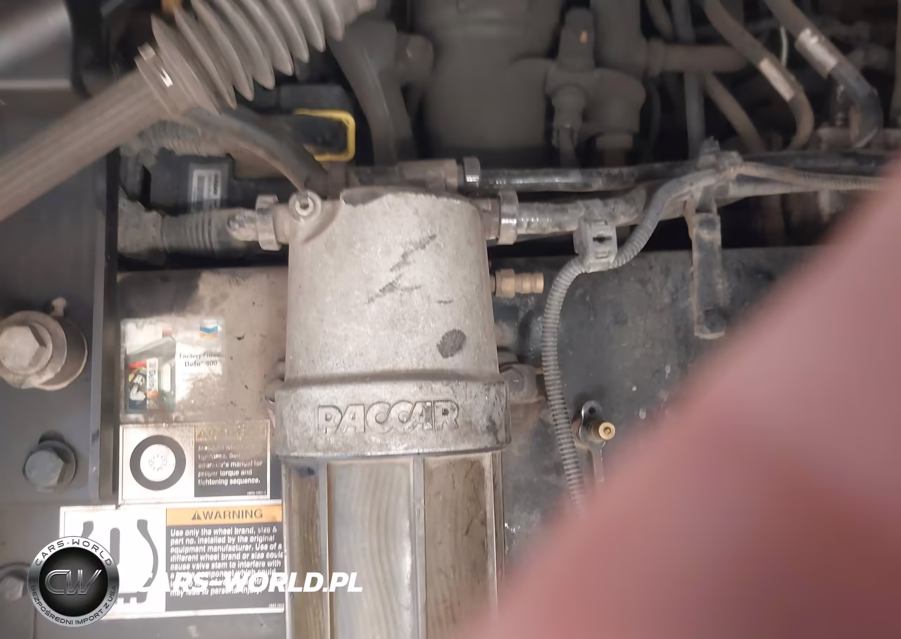 2020 Kenworth T680 VIN:1XKYDP9X7LJ401872 - 9