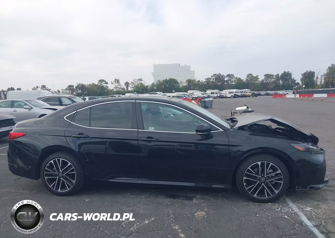 2025 Toyota Camry Xle VIN:4T1DAACK1SU001859 - 13