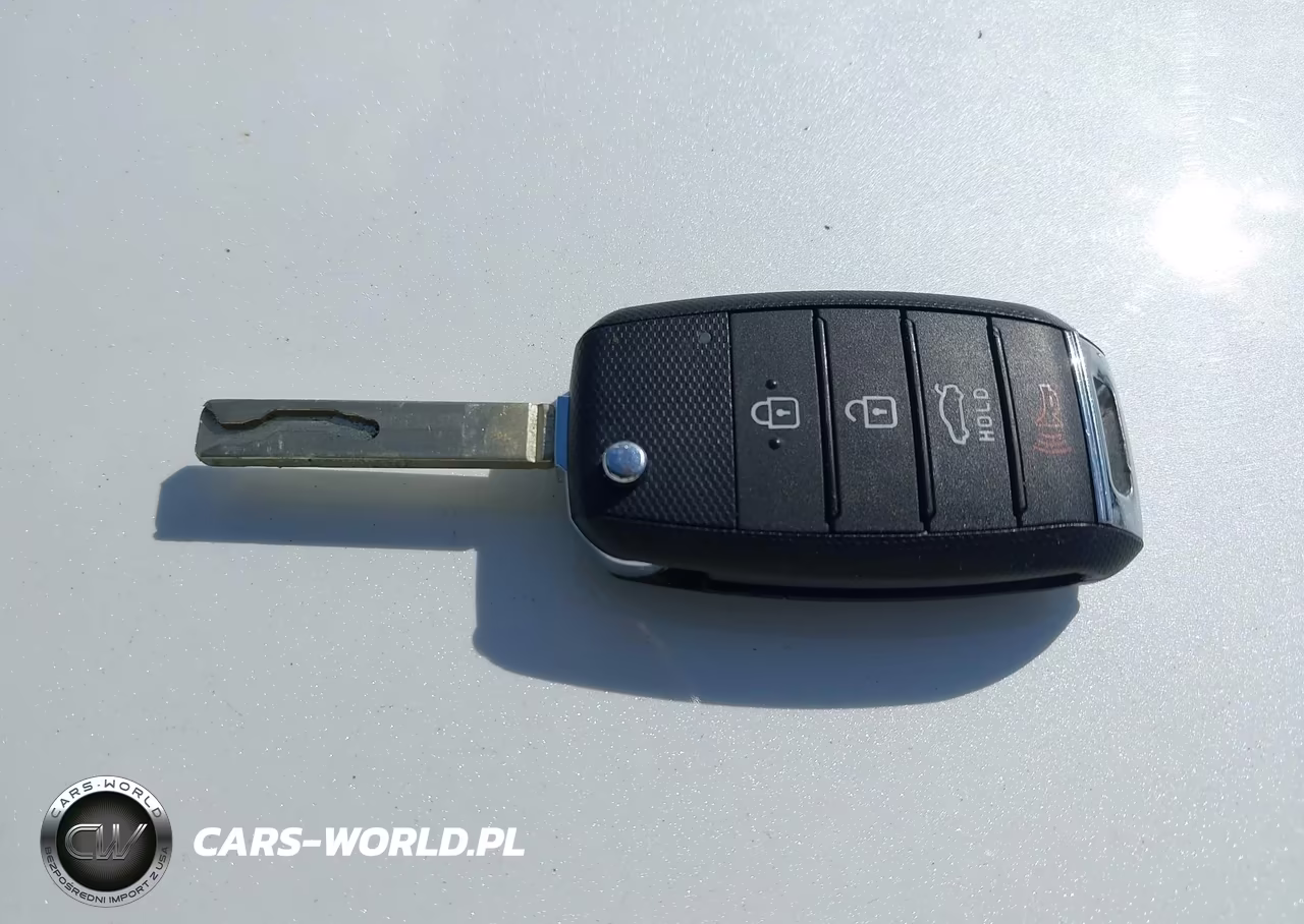 2018 Kia Optima Lx VIN:5XXGT4L33JG251498 - 11