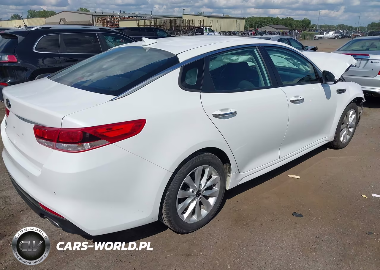 2018 Kia Optima Lx VIN:5XXGT4L33JG251498 - 4