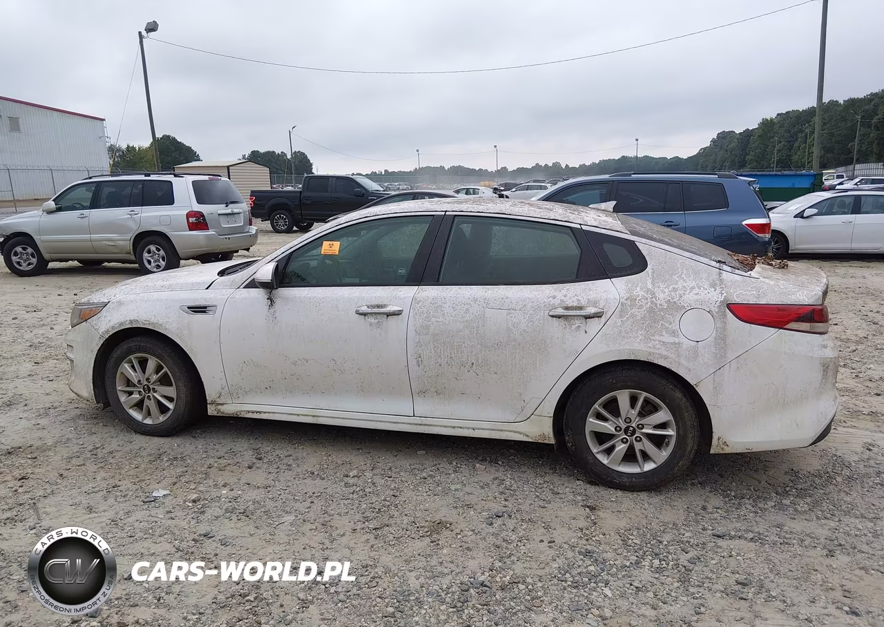 2018 Kia Optima Lx VIN:KNAGT4L32J5235648 - 14