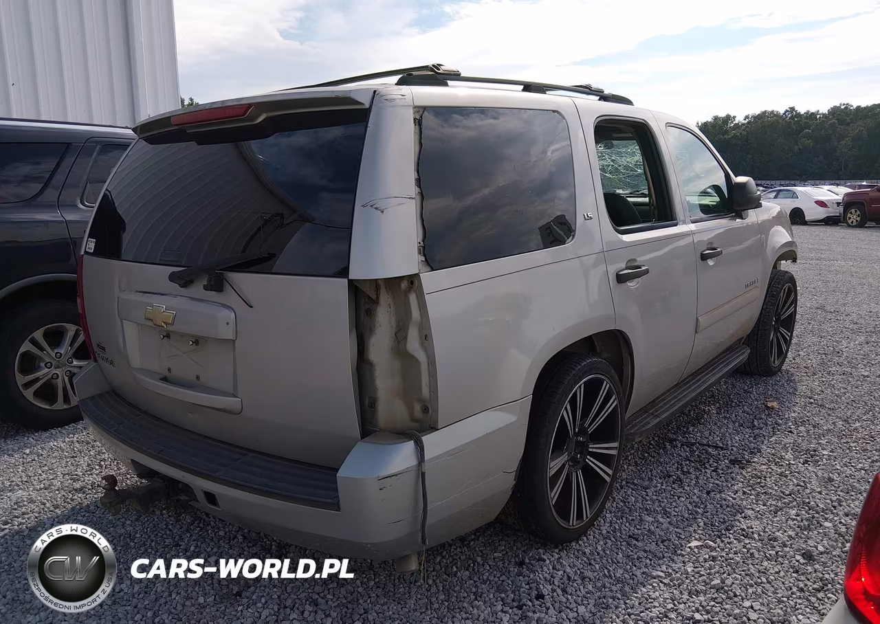 2007 Chevrolet Tahoe Ls VIN:1GNFC13C47R265238 - 4