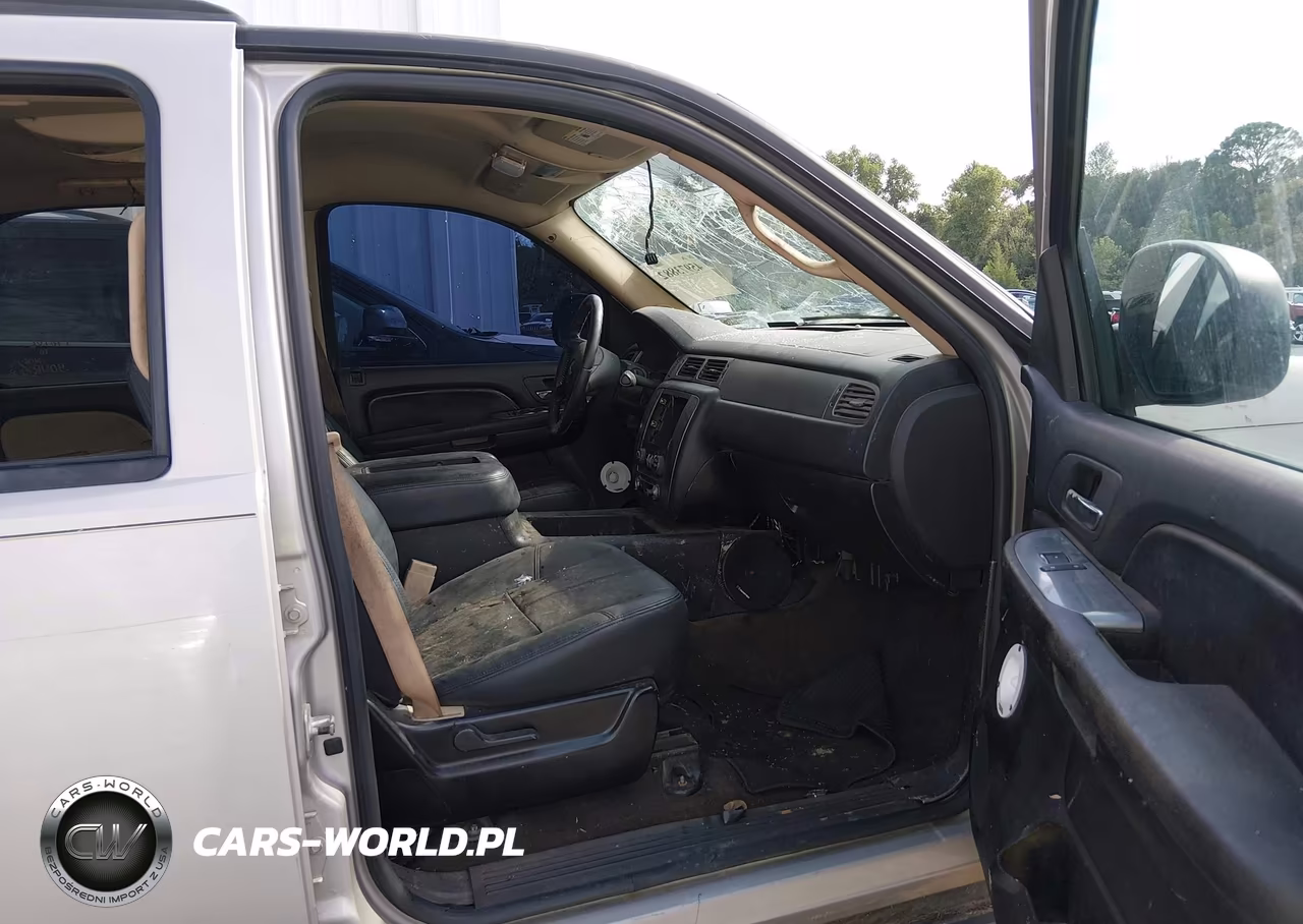 2007 Chevrolet Tahoe Ls VIN:1GNFC13C47R265238 - 5