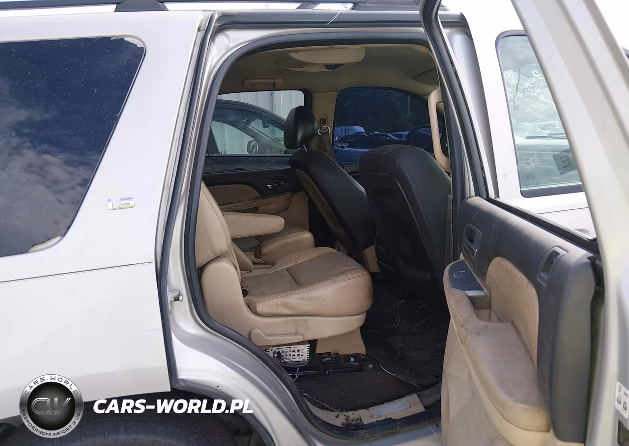 2007 Chevrolet Tahoe Ls VIN:1GNFC13C47R265238 - 8