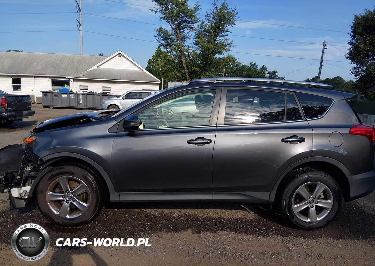 2015 Toyota Rav4 Xle VIN:JTMWFREV8FJ042310 - 14