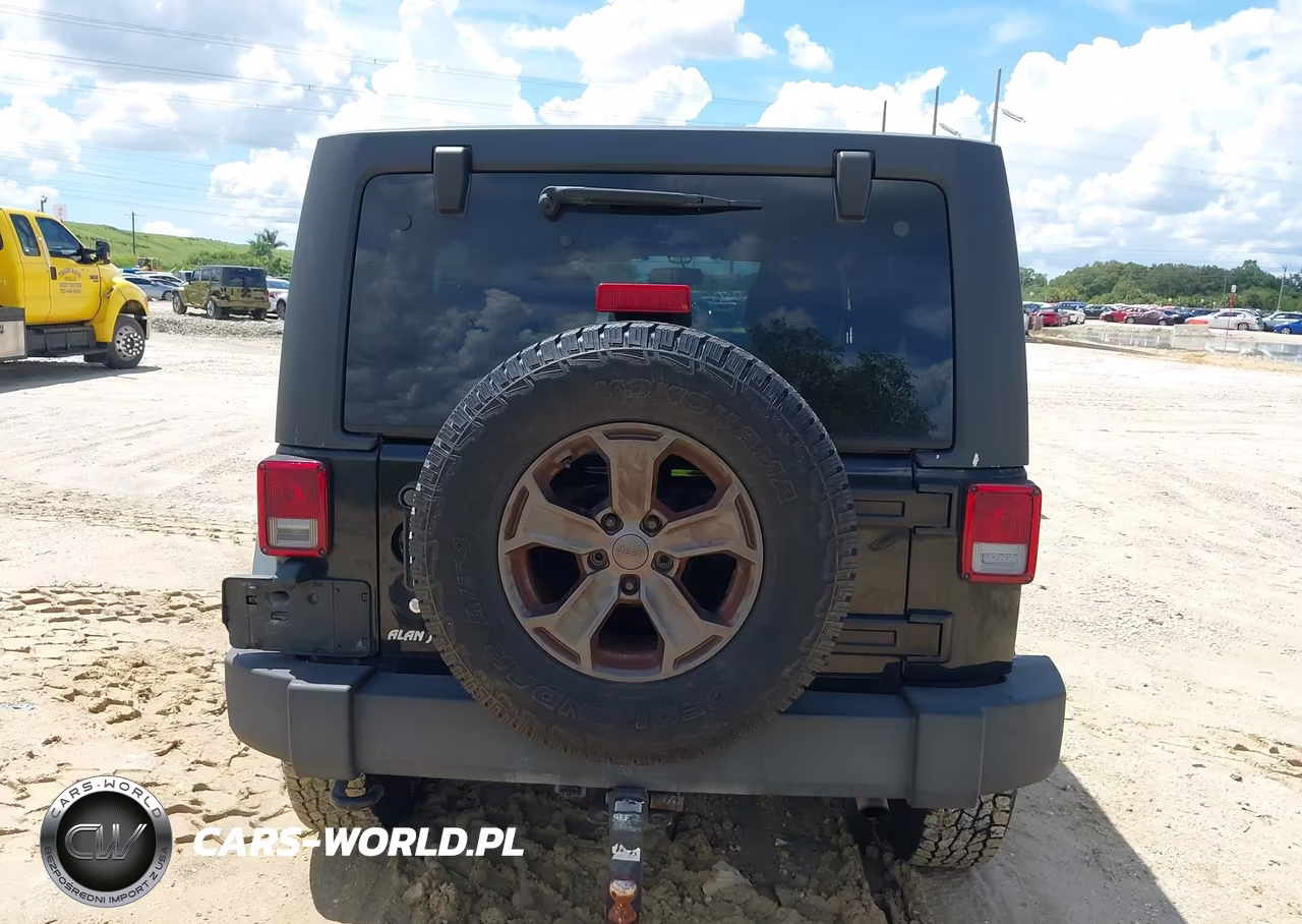 2014 Jeep Wrangler Unlimited Sport VIN:1C4BJWDG8EL249832 - 17