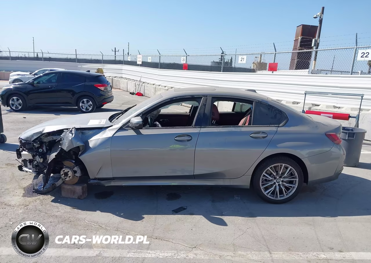2023 BMW 330I VIN:3MW69FF04P8D11051 - 17