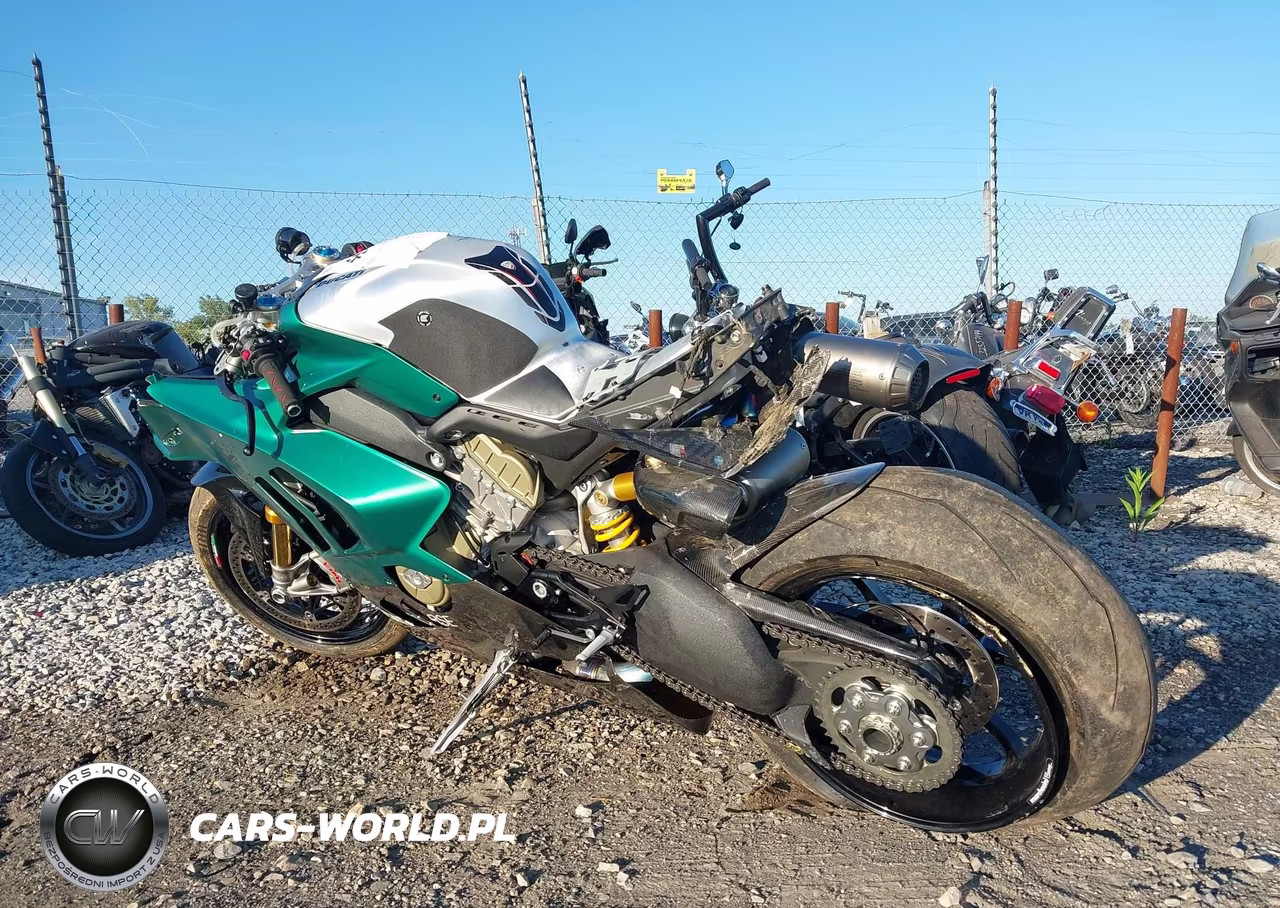 2024 Ducati Panigale V4 R VIN:ZDMDAGZW5RB007501 - 3