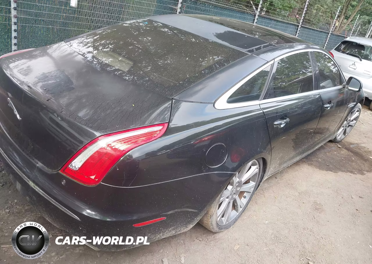 2011 Jaguar Xj Xjl Supercharged VIN:SAJWA2GE6BMV08149 - 4
