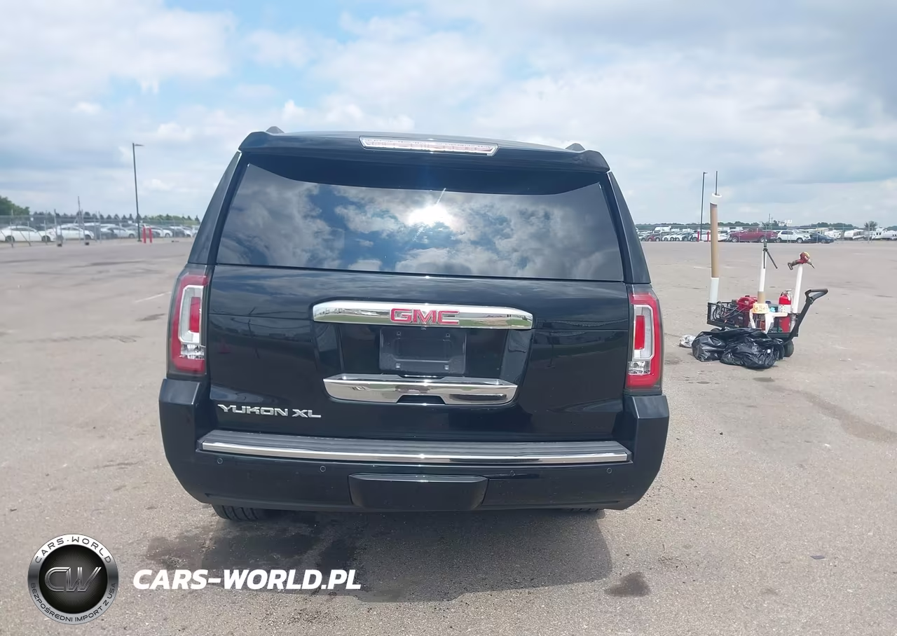 2015 GMC Yukon Xl 1500 Denali VIN:1GKS2JKJ7FR731189 - 17