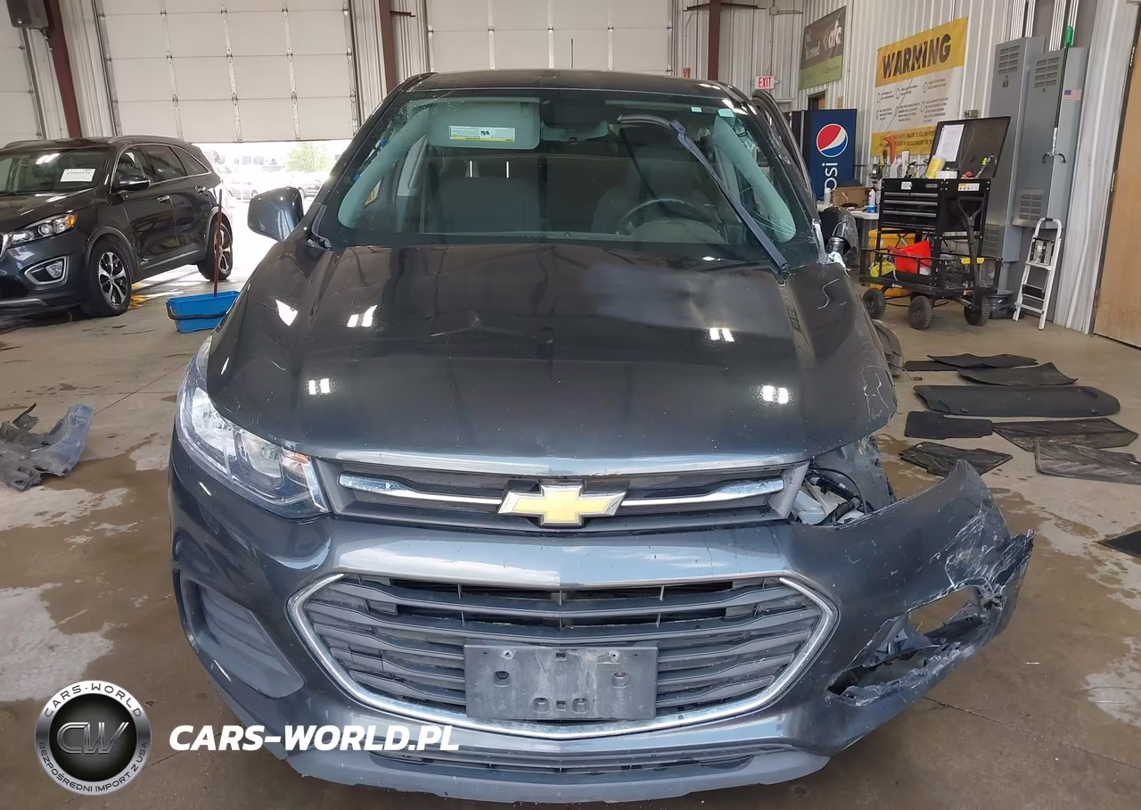 2019 Chevrolet Trax Ls VIN:3GNCJNSB7KL240410 - 13