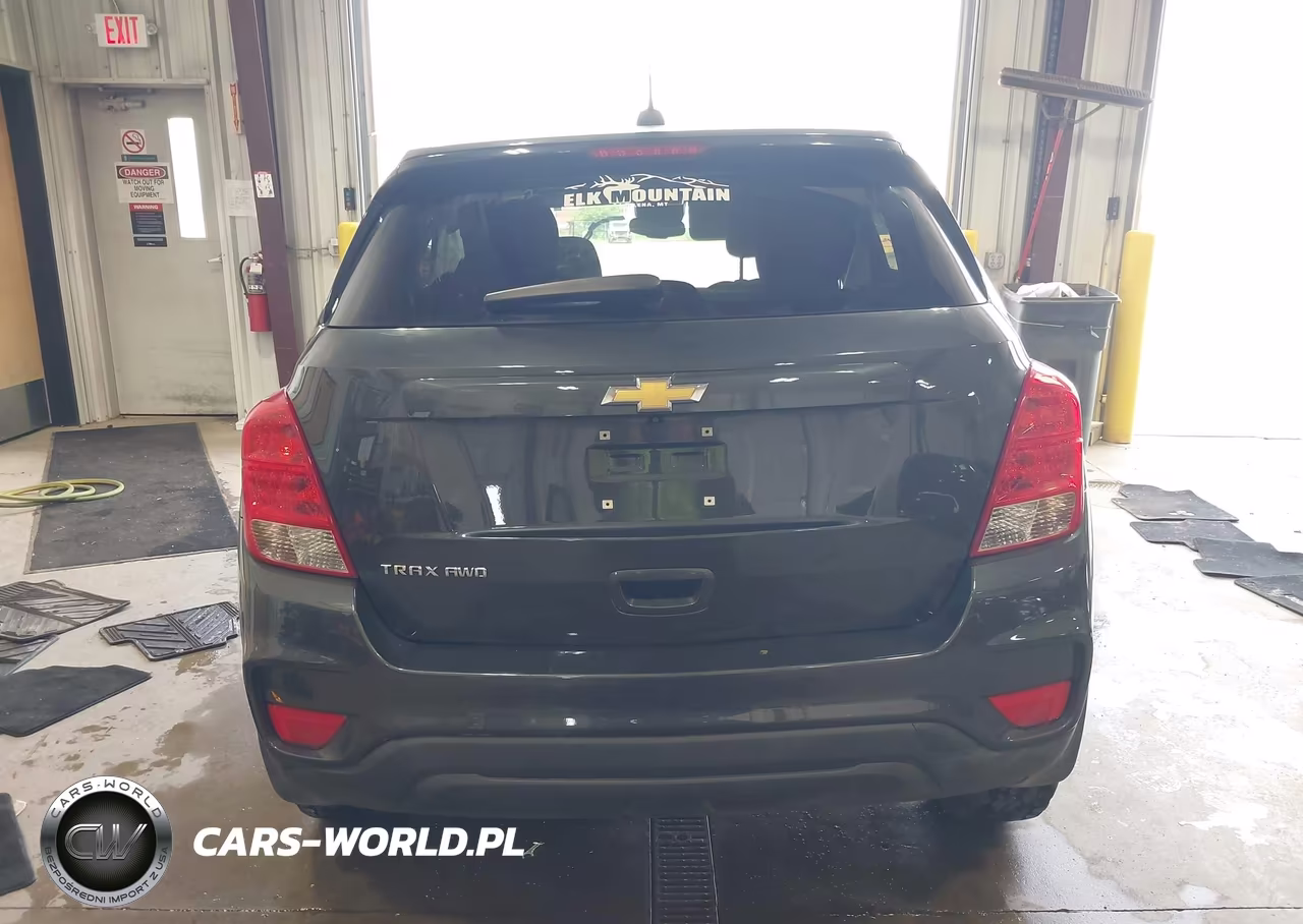 2019 Chevrolet Trax Ls VIN:3GNCJNSB7KL240410 - 17