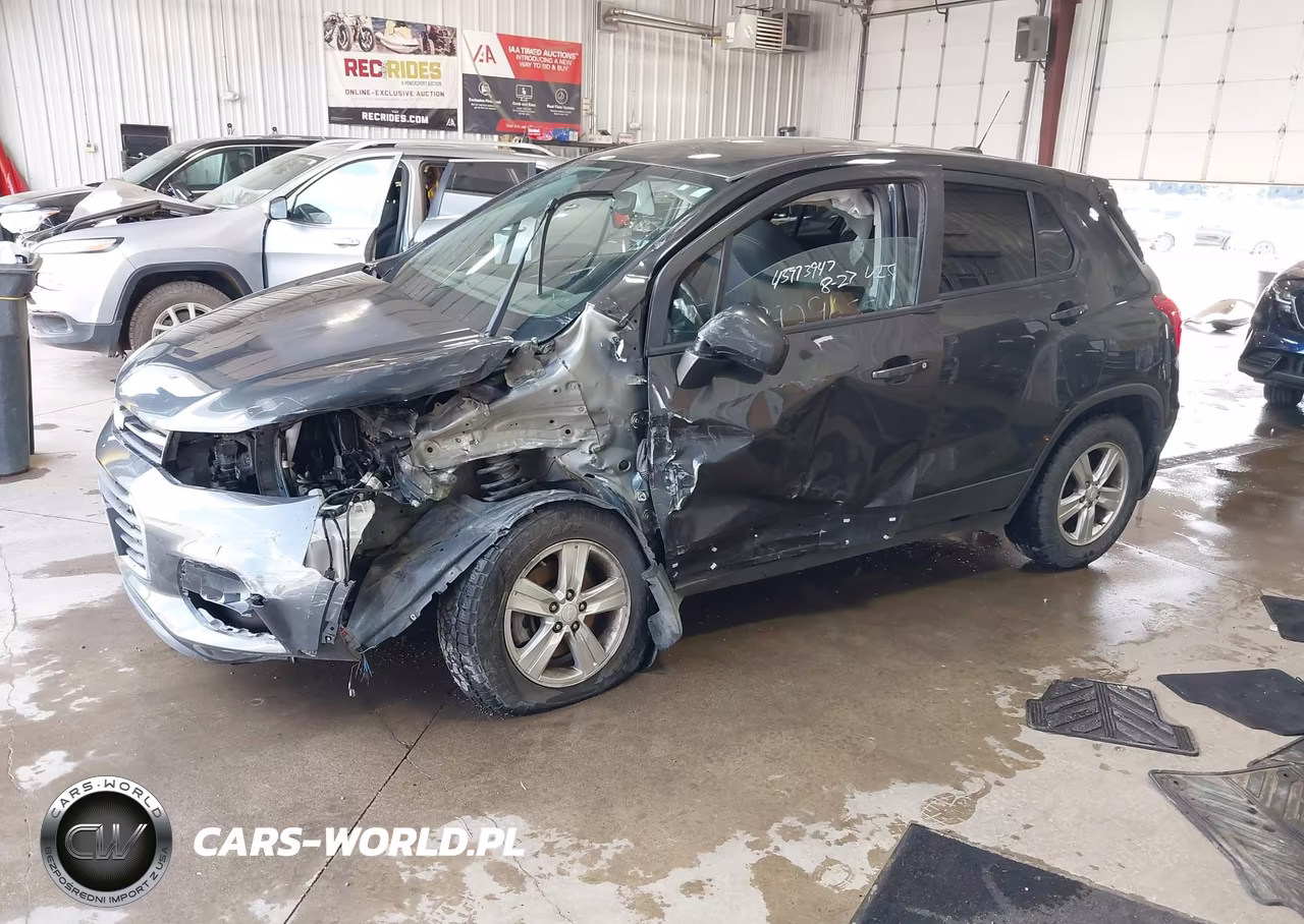 2019 Chevrolet Trax Ls VIN:3GNCJNSB7KL240410 - 2