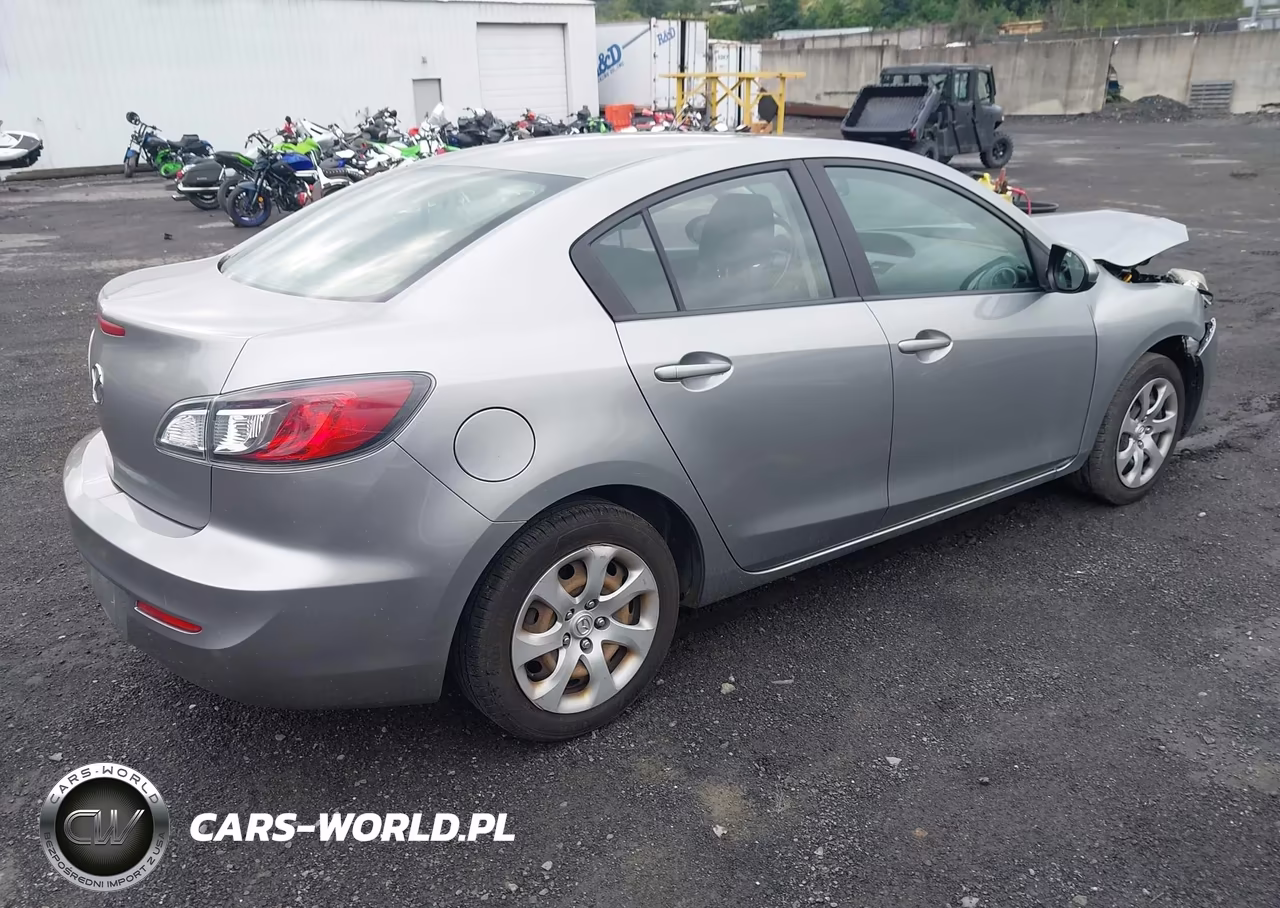 2013 Mazda Mazda3 I Sv VIN:JM1BL1TG9D1834332 - 4
