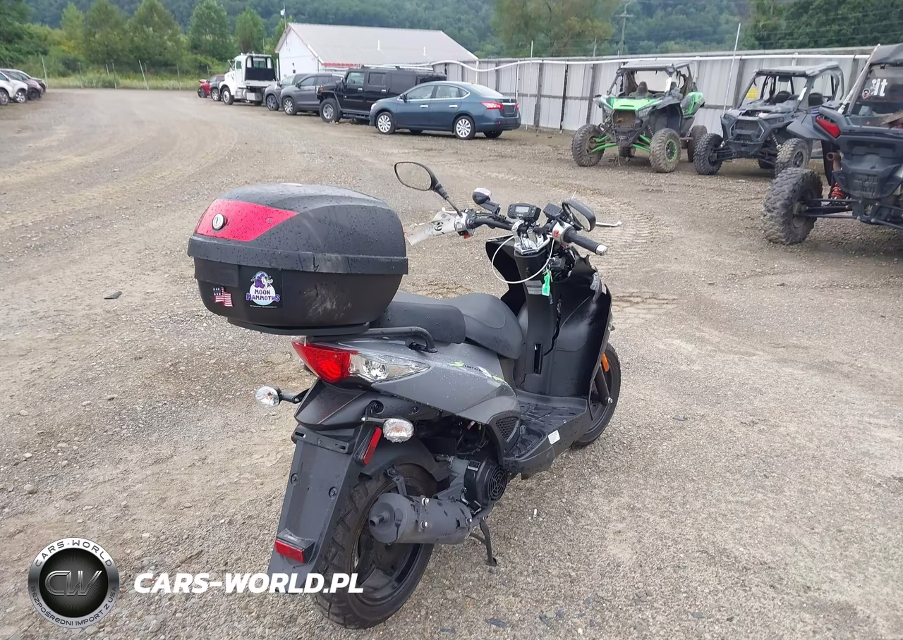2022 Kymco Usa Inc Super 8 150R-150X VIN:LC2D3J108NC200494 - 4