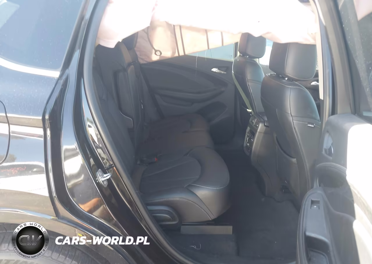 2018 Buick Envision Essence VIN:LRBFX1SA1JD114535 - 8