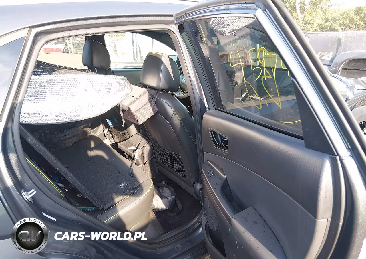 2018 Hyundai Kona Limited VIN:KM8K3CA53JU065149 - 8