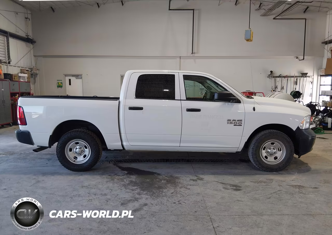 2021 Ram 1500 Classic Tradesman 4X4 5'7 Box VIN:1C6RR7KG0MS559193 - 13