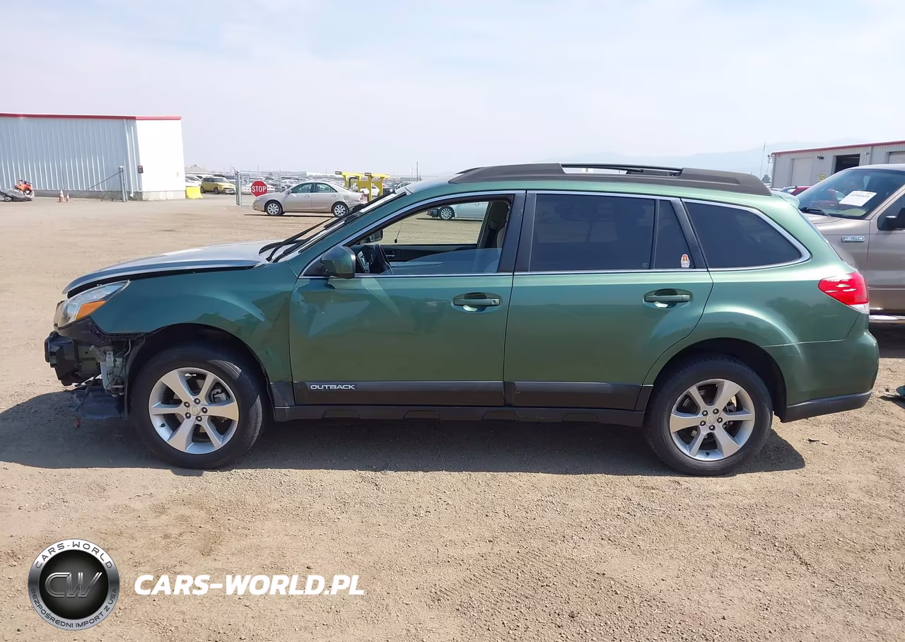2013 Subaru Outback 2.5I Premium VIN:4S4BRBCC0D3267736 - 14