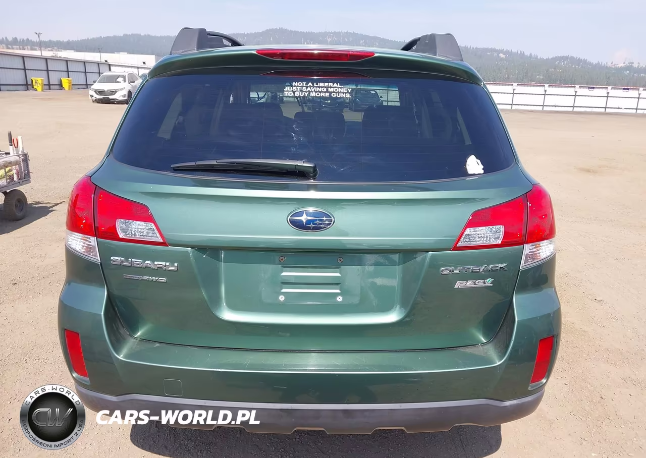 2013 Subaru Outback 2.5I Premium VIN:4S4BRBCC0D3267736 - 16
