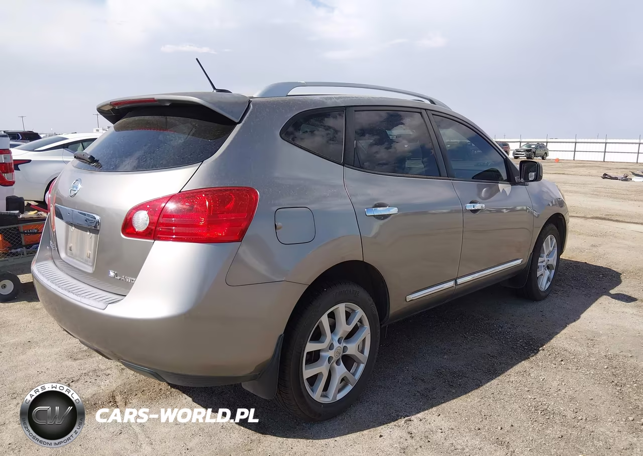 2011 Nissan Rogue Sv VIN:JN8AS5MV7BW663085 - 4