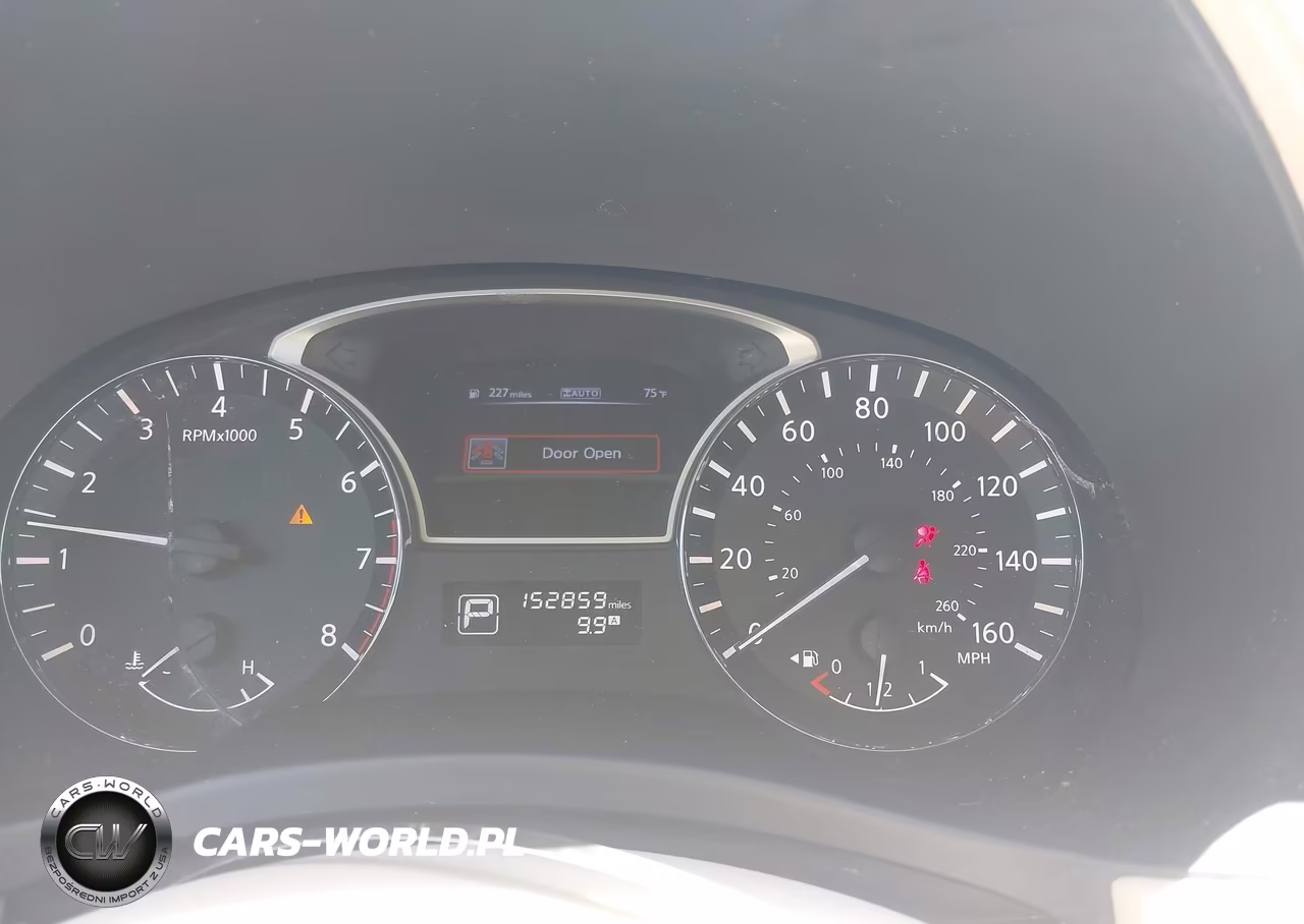 2014 Nissan Pathfinder S VIN:5N1AR2MM4EC657405 - 7