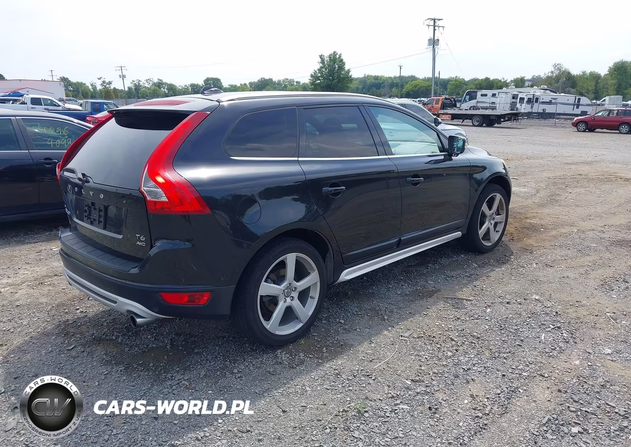 2013 Volvo Xc60 T6-T6 Platinum-T6 Premier Plus-T6 R-Design-T6 R-Design Platinum-T6 R-Design Premier Plus VIN:YV4902DZ5D2453016 - 4