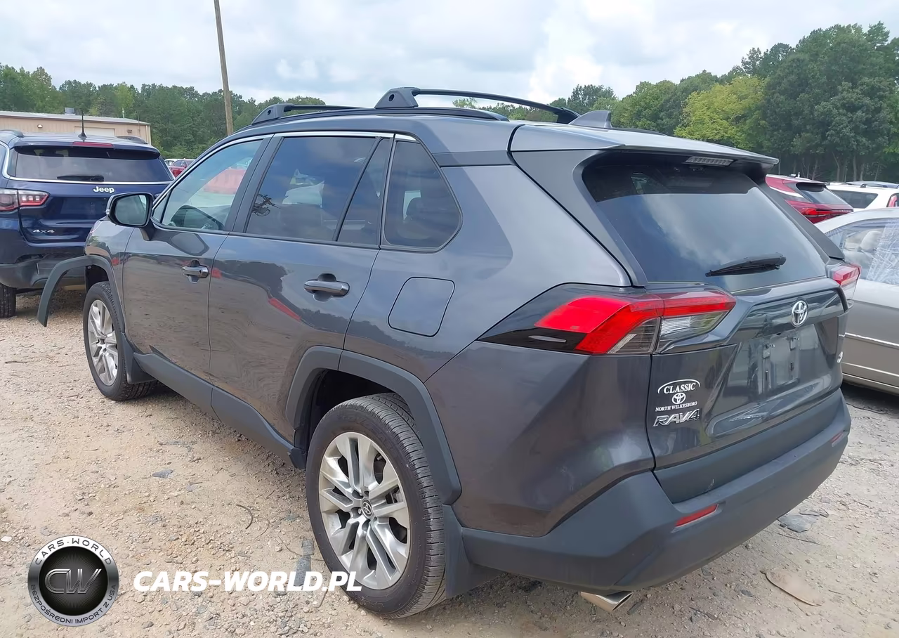 2025 Toyota Rav4 Xle Premium VIN:2T3C1RFV3SC343841 - 3
