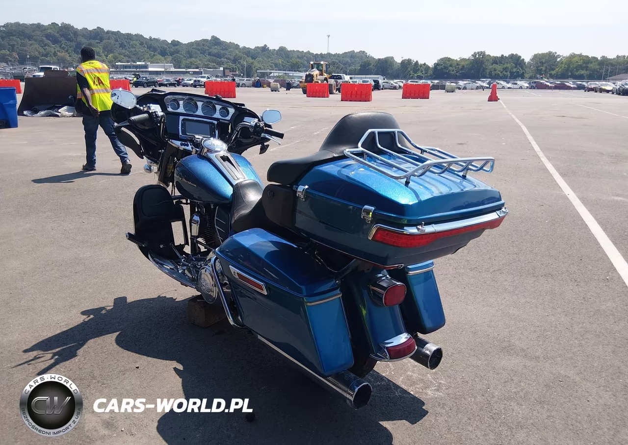 2014 Harley-Davidson Flhtk Electra Glide Ultra Ltd VIN:1HD1KEL18EB639933 - 3