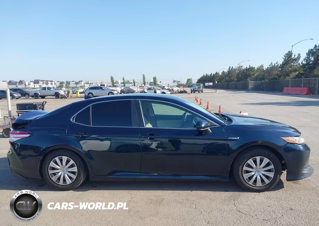 2019 Toyota Camry Hybrid Le VIN:4T1B31HK0KU517737 - 13