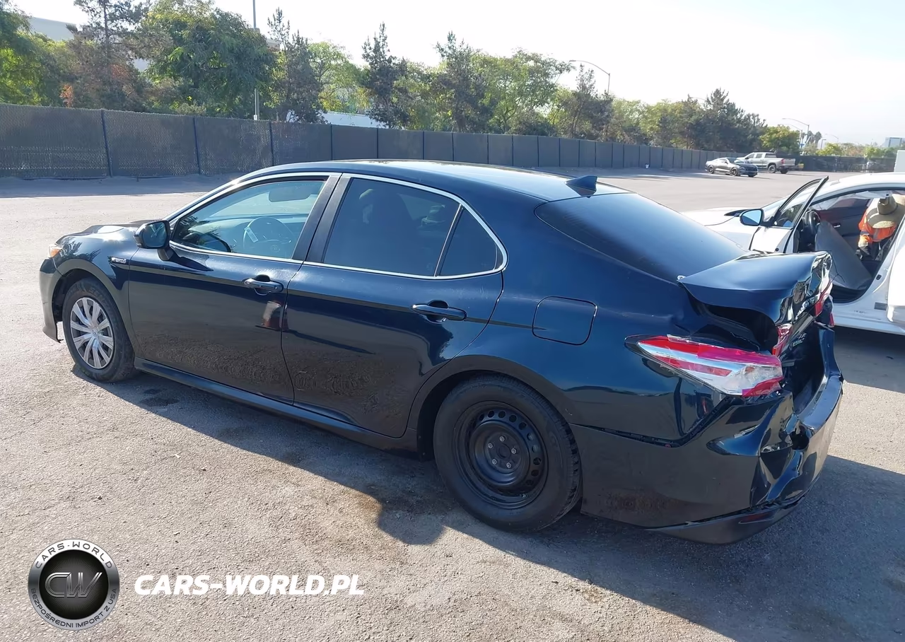 2019 Toyota Camry Hybrid Le VIN:4T1B31HK0KU517737 - 3