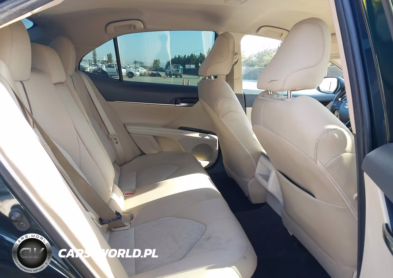 2019 Toyota Camry Hybrid Le VIN:4T1B31HK0KU517737 - 8