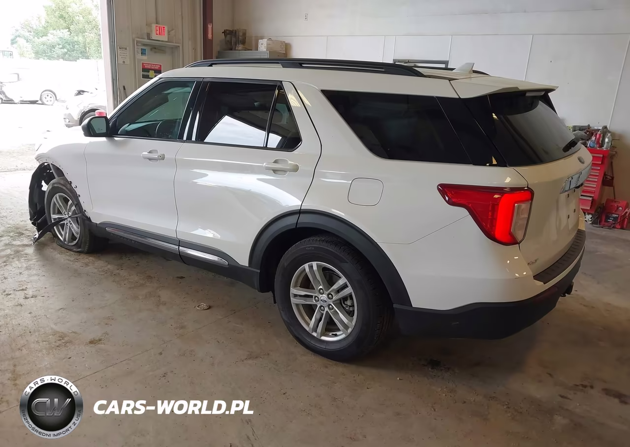 2024 Ford Explorer Xlt VIN:1FMSK8DH7RGA59077 - 3