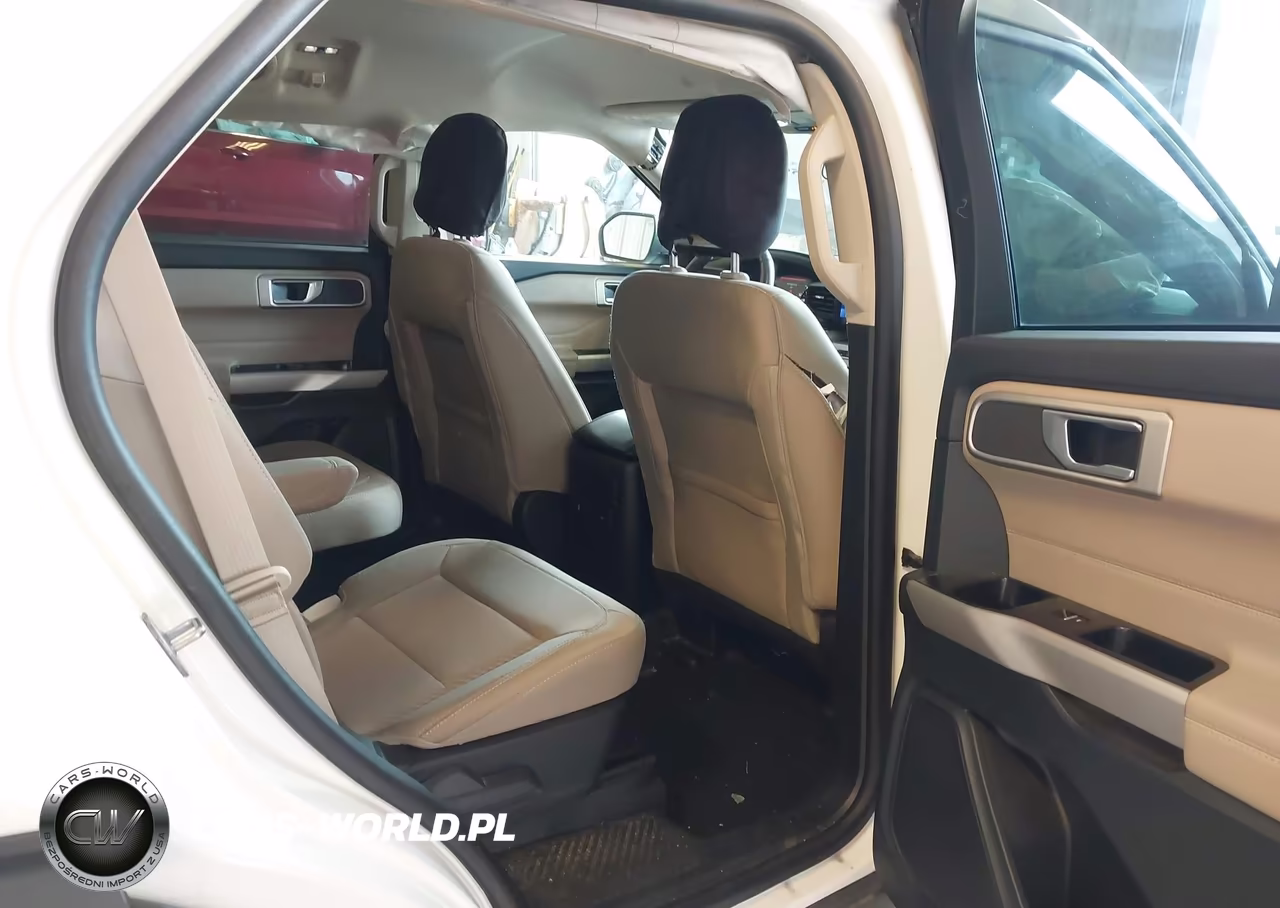 2024 Ford Explorer Xlt VIN:1FMSK8DH7RGA59077 - 8