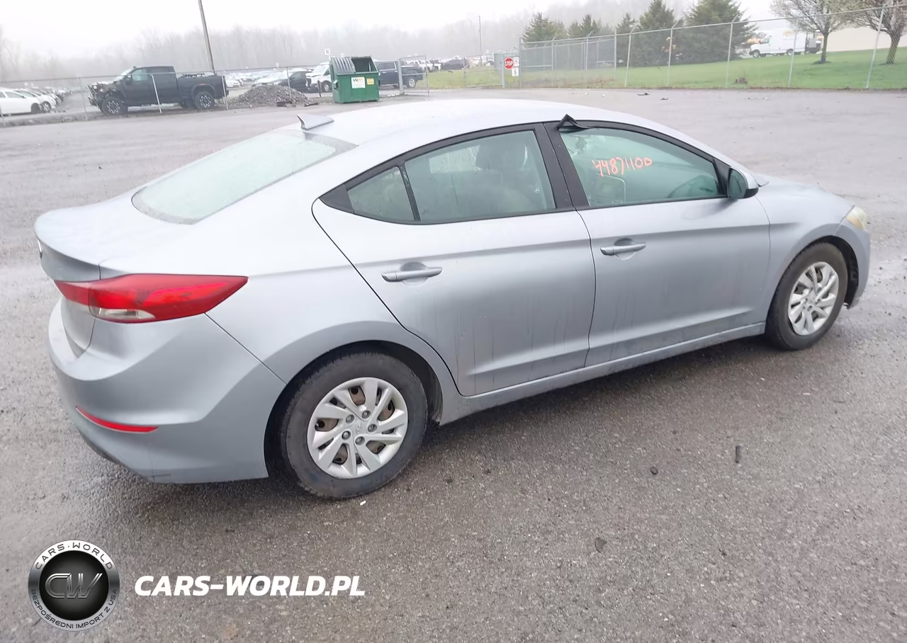 2017 Hyundai Elantra Se VIN:5NPD74LF9HH204461 - 4