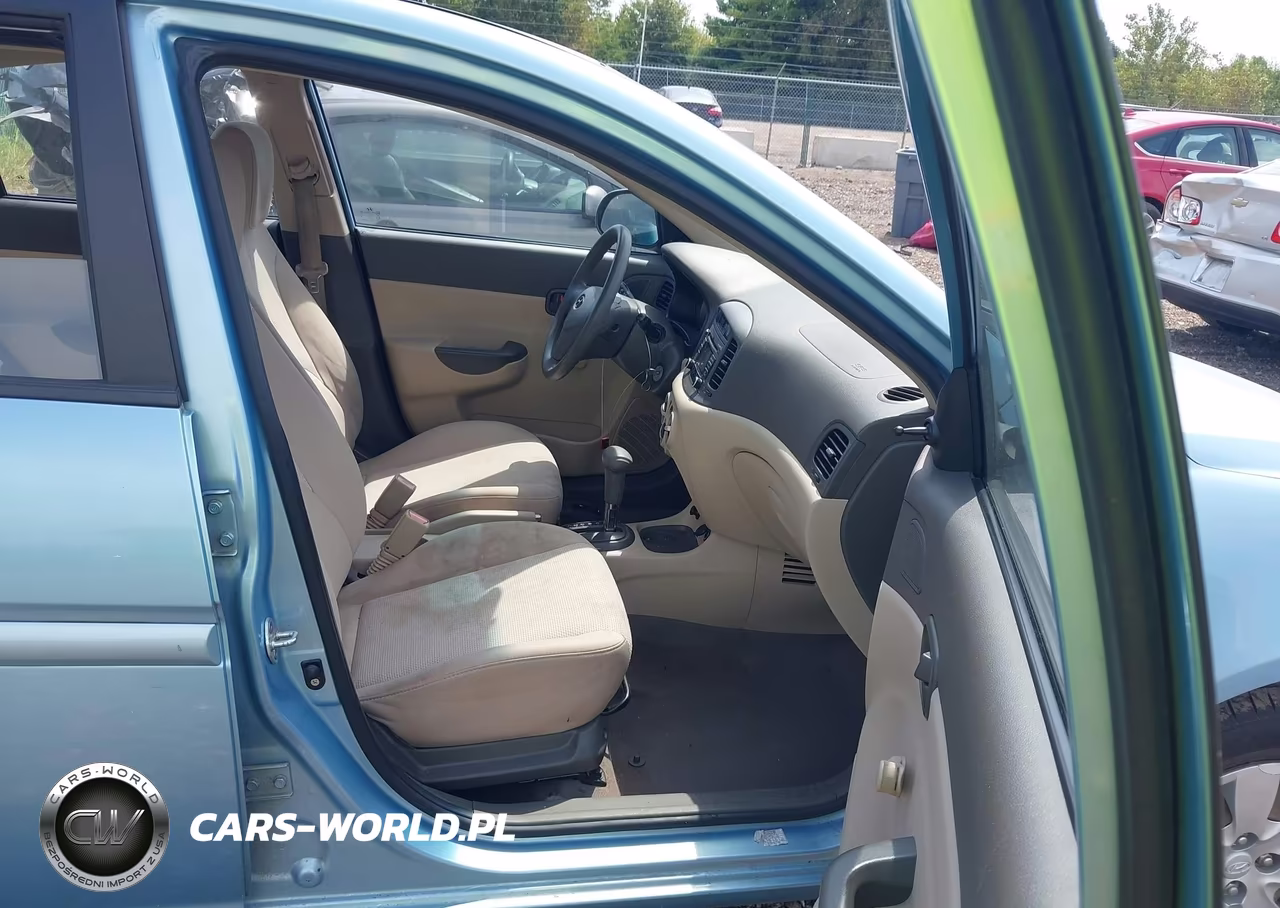 2011 Hyundai Accent Gls VIN:KMHCN4AC3BU599305 - 5