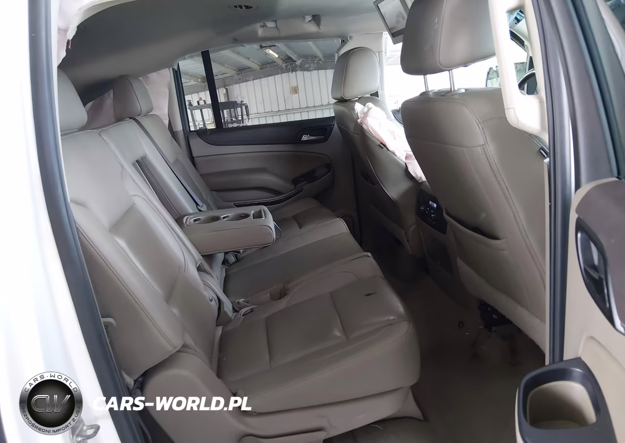 2019 GMC Yukon Xl Slt VIN:1GKS1GKC2KR245066 - 8