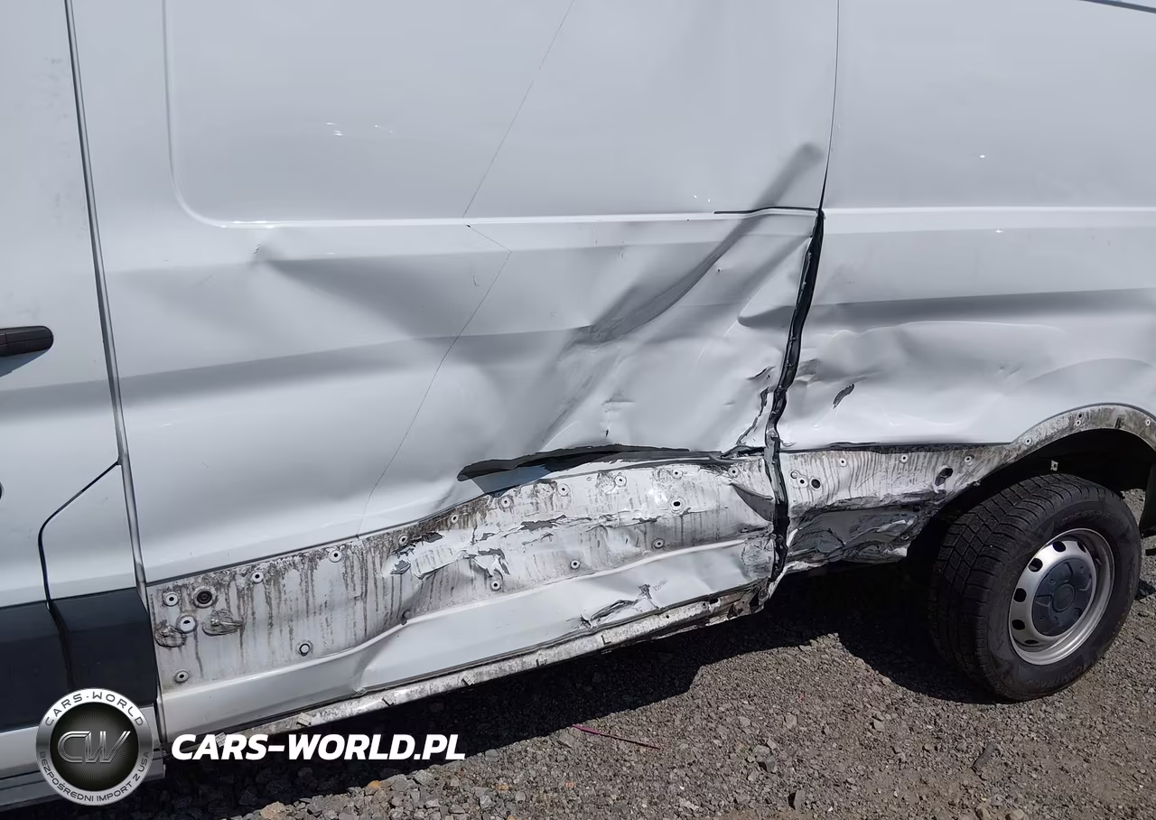 2019 Ford Transit-250 VIN:1FTYR2ZM2KKB65114 - 6