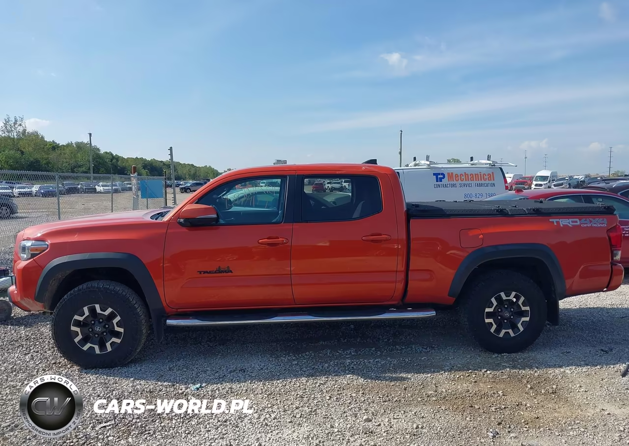 2016 Toyota Tacoma Trd Off Road VIN:5TFDZ5BN0GX009733 - 14