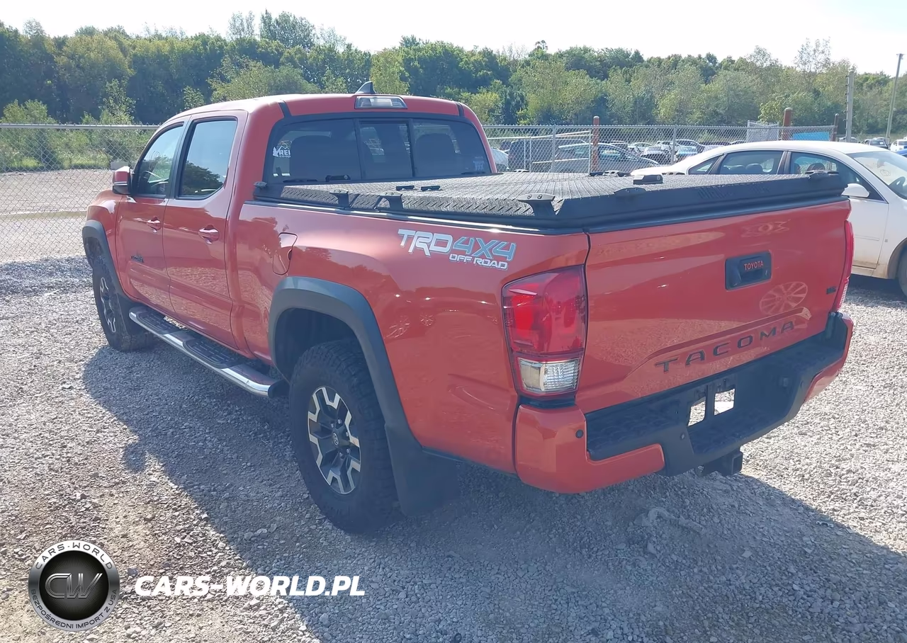 2016 Toyota Tacoma Trd Off Road VIN:5TFDZ5BN0GX009733 - 3